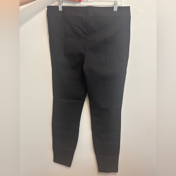 Joe Fresh Pants - Picture 3 of 7